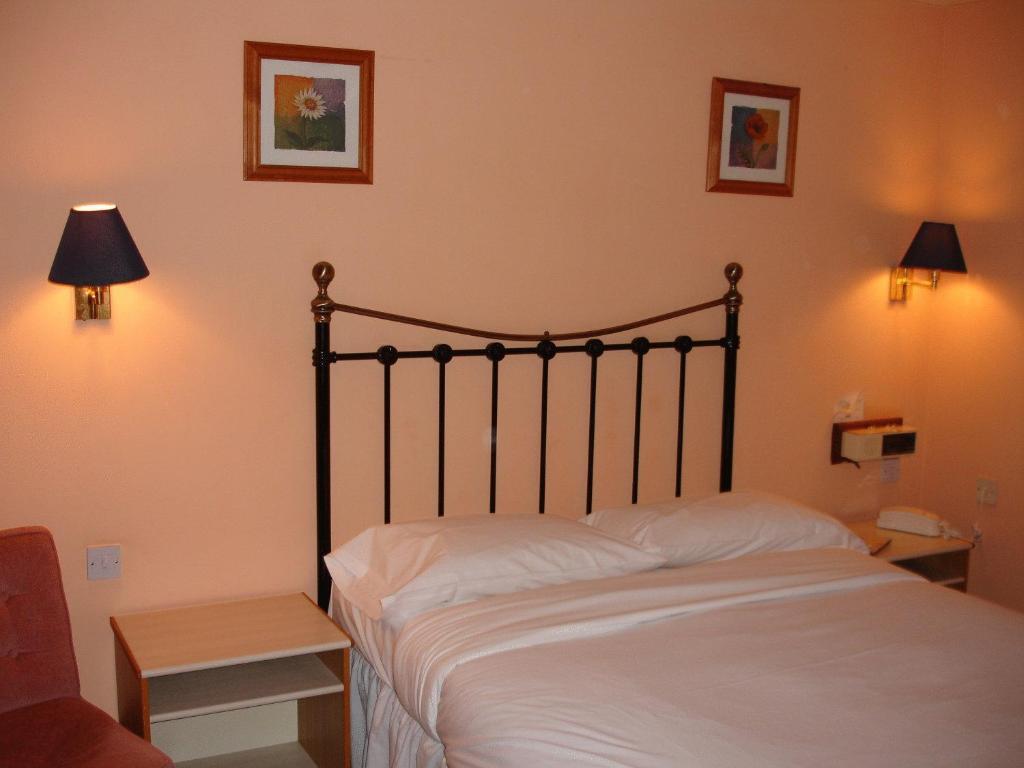 The Four Alls Inn Market Drayton Rom bilde